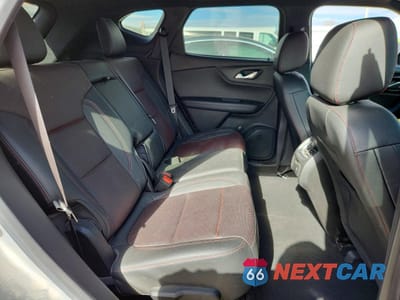 Zdjęcie 10 z 13 samochodu: 2021 CHEVROLET BLAZER RS VIN:3GNKBKRS9MS520982 - miniatura