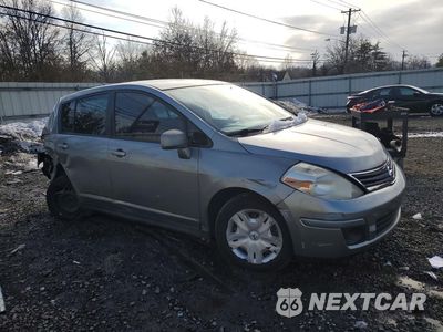 Czwarte zdjęcie samochodu z boku: 2011 NISSAN VERSA S VIN:3N1BC1CP8BL511737 - miniatura