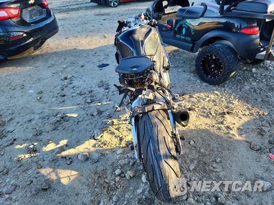 Czwarte zdjęcie samochodu z boku: 2013 BMW S 1000 RR VIN:WB1053408DZL18105 - miniatura