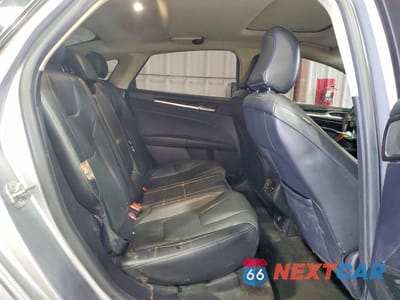 Zdjęcie 10 z 11 samochodu: 2020 FORD FUSION TITANIUM VIN:3FA6P0D96LR115436 - miniatura