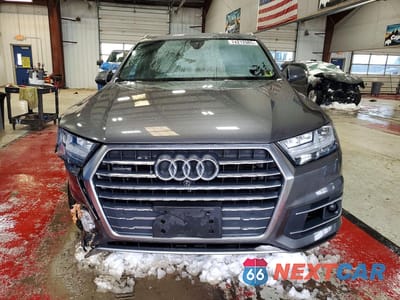Piąte zdjęcie samochodu w środku: 2018 AUDI Q7 PRESTIGE VIN:WA1VAAF74JD053205 - miniatura