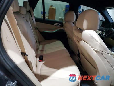 Zdjęcie 10 z 11 samochodu: 2019 BMW X5 XDRIVE40I VIN:5UXCR6C59KLL01556 - miniatura