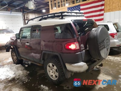 Drugie zdjęcie samochodu z przodu: 2007 TOYOTA FJ CRUISER VIN:JTEBU11F370027172 - miniatura