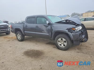 Czwarte zdjęcie samochodu z boku: 2023 TOYOTA TACOMA DOUBLE CAB VIN:3TYCZ5AN8PT110719 - miniatura