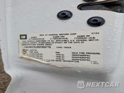 Zdjęcie 13 z 14 samochodu: 2005 CHEVROLET SILVERADO K2500 HEAVY DUTY VIN:1GCHK23U35F803770 - miniatura