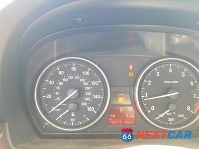 Zdjęcie 8 z 10 samochodu: 2010 BMW 335 I VIN:WBAWB7C58AP048601 - miniatura