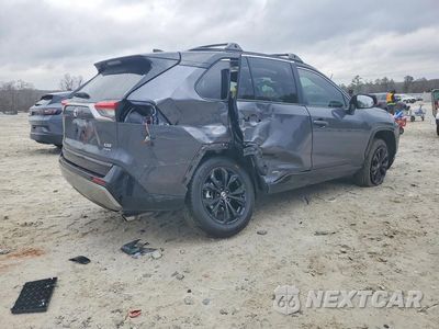 Trzecie zdjęcie samochodu z tyłu: 2025 TOYOTA RAV4 XSE VIN:JTME6RFV4SD583793 - miniatura