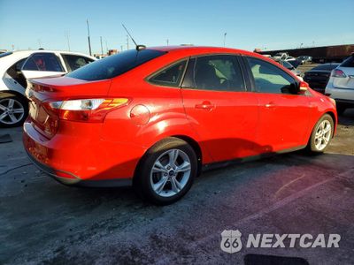 Trzecie zdjęcie samochodu z tyłu: 2014 FORD FOCUS SE VIN:1FADP3F28EL461840 - miniatura