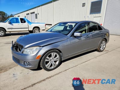 2011 MERCEDES-BENZ C 300 WDDGF5EB2BR167906 - główne zdjęcie licytacji z USA - miniatura