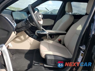Zdjęcie 7 z 13 samochodu: 2025 BMW X1 XDRIVE28I VIN:WBX73EF02S5080520 - miniatura