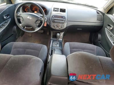 Zdjęcie 8 z 13 samochodu: 2002 NISSAN ALTIMA 2.5 VIN:1N4AL11D82C262343 - miniatura