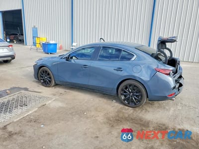 Drugie zdjęcie samochodu z przodu: 2023 MAZDA 3 PREFERRED VIN:3MZBPACM5PM377825 - miniatura