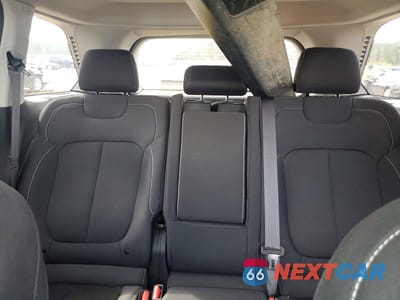 Zdjęcie 10 z 13 samochodu: 2023 JEEP GRAND CHEROKEE LAREDO VIN:1C4RJHAG7P8910674 - miniatura