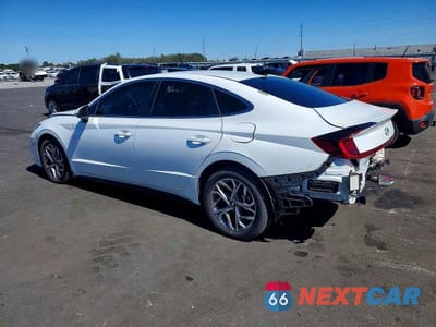 Drugie zdjęcie samochodu z przodu: 2021 HYUNDAI SONATA SEL VIN:5NPEL4JA5MH067374 - miniatura