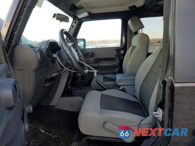 Zdjęcie 7 z 12 samochodu: 2008 JEEP WRANGLER X VIN:1J4FA241X8L516781 - miniatura