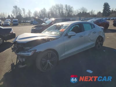2019 VOLVO S60 T5 INSCRIPTION 7JR102FL2KG016861 - główne zdjęcie licytacji z USA - miniatura