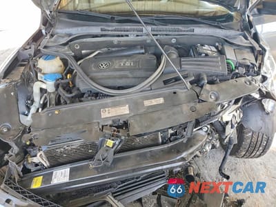 Zdjęcie 11 z 12 samochodu: 2016 VOLKSWAGEN JETTA SPORT VIN:3VWD17AJ3GM399263 - miniatura