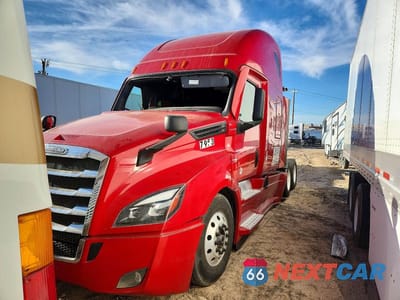 Drugie zdjęcie samochodu z przodu: 2021 FREIGHTLINER CASCADIA 126 SEMI TRUCK VIN:3AKJHHDR9MSMG7953 - miniatura
