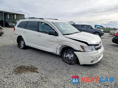 Czwarte zdjęcie samochodu z boku: 2019 DODGE JOURNEY SE VIN:3C4PDCAB4KT869047 - miniatura