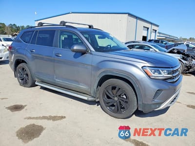 Czwarte zdjęcie samochodu z boku: 2022 VOLKSWAGEN ATLAS SE VIN:1V2JR2CA4NC537159 - miniatura