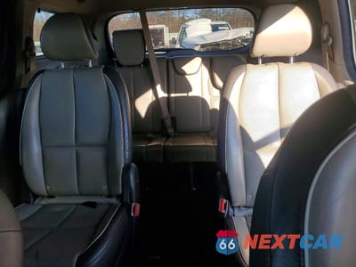 Zdjęcie 10 z 12 samochodu: 2016 KIA SEDONA EX VIN:KNDMC5C17G6185150 - miniatura