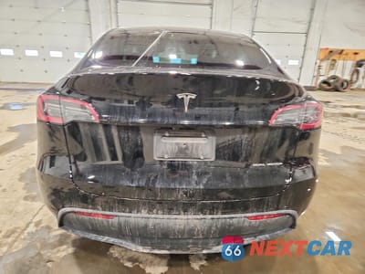 Zdjęcie 6 z 13 samochodu: 2024 TESLA MODEL Y VIN:7SAYGDEE4RA216569 - miniatura