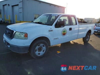 2004 FORD F150 1FTVX12584NC11648 - główne zdjęcie licytacji z USA - miniatura