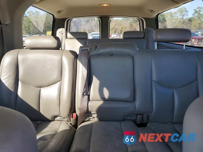 Zdjęcie 10 z 13 samochodu: 2004 GMC YUKON XL K1500 VIN:1GKFK16ZX4J241147 - miniatura