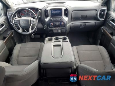 Zdjęcie 8 z 12 samochodu: 2019 CHEVROLET SILVERADO K1500 RST VIN:3GCPYEEK6KG112511 - miniatura
