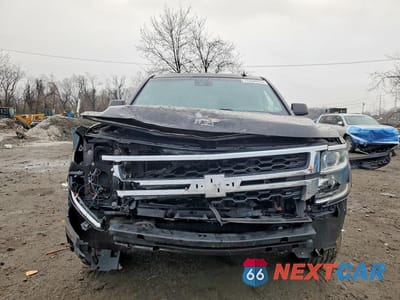 Piąte zdjęcie samochodu w środku: 2015 CHEVROLET SUBURBAN K1500 LT VIN:1GNSKJKC9FR226159 - miniatura