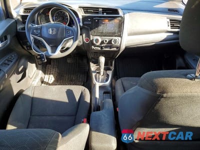 Zdjęcie 8 z 11 samochodu: 2016 HONDA FIT EX VIN:JHMGK5H7XGS006828 - miniatura
