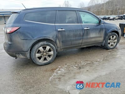 Trzecie zdjęcie samochodu z tyłu: 2016 CHEVROLET TRAVERSE LT VIN:1GNKVGKD3GJ245793 - miniatura