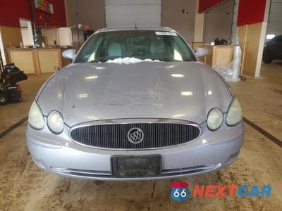 Piąte zdjęcie samochodu w środku: 2005 BUICK LACROSSE CX VIN:2G4WC532X51282246 - miniatura