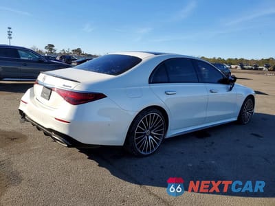 Trzecie zdjęcie samochodu z tyłu: 2023 MERCEDES-BENZ S 580 4MATIC VIN:W1K6G7GB7PA201586 - miniatura