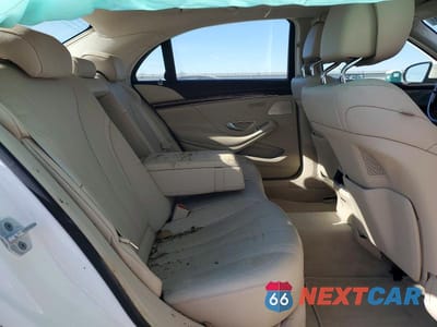Zdjęcie 10 z 12 samochodu: 2016 MERCEDES-BENZ S 550 VIN:WDDUG8CB1GA230326 - miniatura