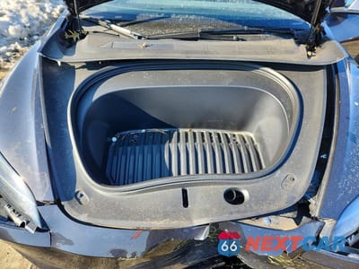Zdjęcie 11 z 12 samochodu: 2024 TESLA MODEL 3 VIN:5YJ3E1EA0RF871078 - miniatura