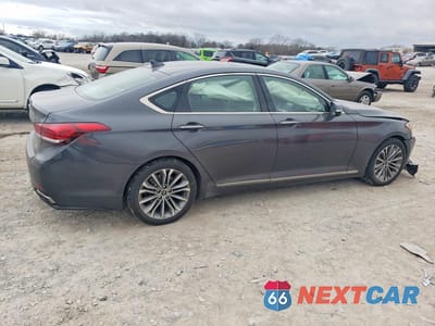 Trzecie zdjęcie samochodu z tyłu: 2017 GENESIS G80 BASE VIN:KMHGN4JE7HU202674 - miniatura
