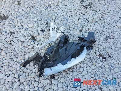 Zdjęcie 12 z 12 samochodu: 2022 AUDI Q3 PREMIUM PLUS S LINE 45 VIN:WA1EECF38N1033382 - miniatura