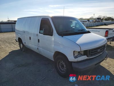 Czwarte zdjęcie samochodu z boku: 2003 FORD ECONOLINE VIN:1FTRE14283HA02059 - miniatura