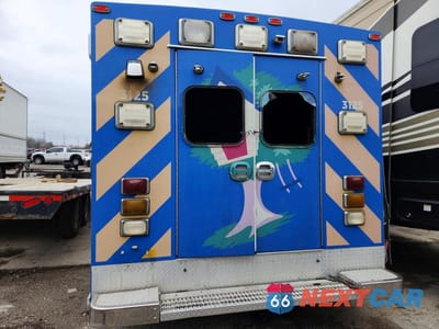 Zdjęcie 6 z 12 samochodu: 2014 FORD E450 AMBULANCE VIN:1FDXE4FS5EDA04282 - miniatura