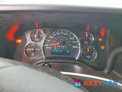 Zdjęcie 9 z 11 samochodu: 2020 CHEVROLET EXPRESS 2500 CARGO UTILITY / SERVICE VAN VIN:1GCWGBFG6L1246992 - miniatura