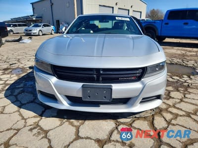 Piąte zdjęcie samochodu w środku: 2022 DODGE CHARGER SXT VIN:2C3CDXBG6NH250676 - miniatura