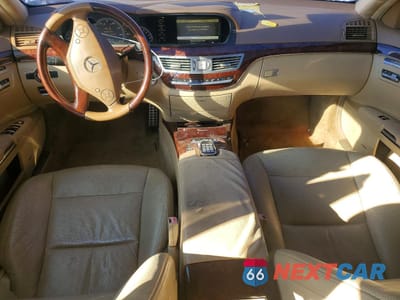 Zdjęcie 8 z 13 samochodu: 2013 MERCEDES-BENZ S 550 VIN:WDDNG7DB1DA533356 - miniatura