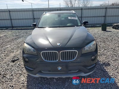 Piąte zdjęcie samochodu w środku: 2015 BMW X1 SDRIVE28I VIN:WBAVM1C5XFV315534 - miniatura
