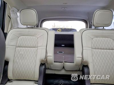 Zdjęcie 10 z 13 samochodu: 2023 LINCOLN AVIATOR BLACK LABEL VIN:5LM5J9XC0PGL23725 - miniatura
