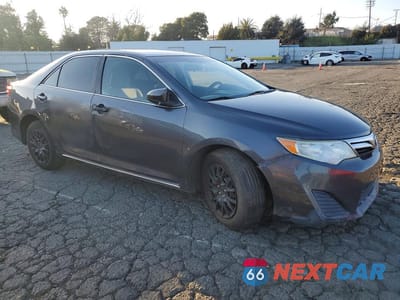 Czwarte zdjęcie samochodu z boku: 2012 TOYOTA CAMRY BASE VIN:4T4BF1FK3CR183480 - miniatura