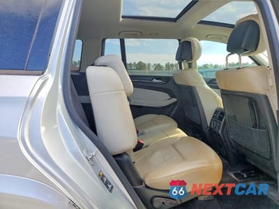 Zdjęcie 11 z 12 samochodu: 2018 MERCEDES-BENZ GLS 550 4MATIC VIN:4JGDF7DE1JB013775 - miniatura