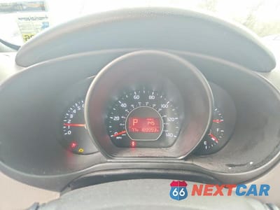 Zdjęcie 9 z 12 samochodu: 2017 KIA SOUL + VIN:KNDJP3A5XH7438006 - miniatura