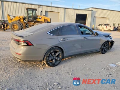 Trzecie zdjęcie samochodu z tyłu: 2024 HONDA ACCORD HYBRID SPORT VIN:1HGCY2F54RA021933 - miniatura