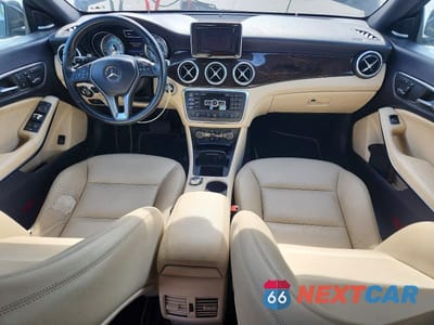 Zdjęcie 8 z 11 samochodu: 2014 MERCEDES-BENZ CLA 250 4MATIC VIN:WDDSJ4GB0EN101219 - miniatura